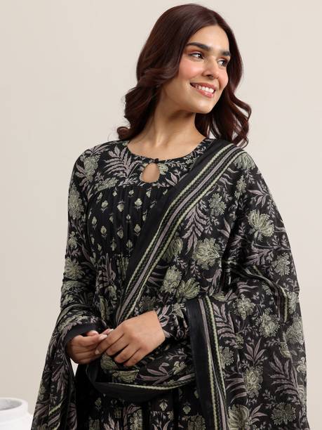 AASTIK FASHION Cotton Blend Kurta Dupatta Set 068
