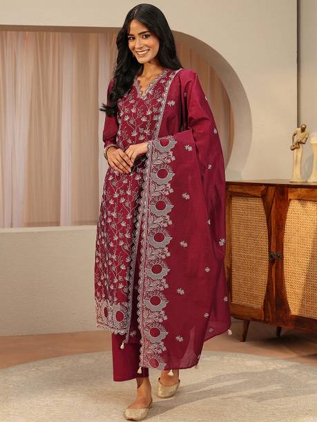 AASTIK FASHION chanderi kurta pant dupatta set