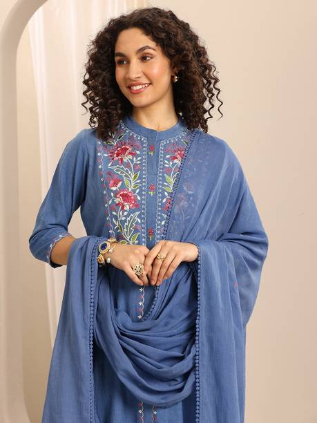 AASTIK FASHION Cotton Blend Kurta Pant Dupatta Set 071